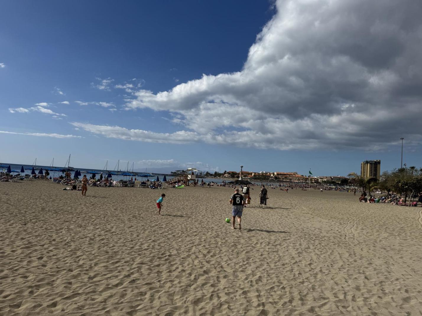 Heart Of Los Cristianos Modern Apartment Close To The Sea In Tenerife Luaran gambar