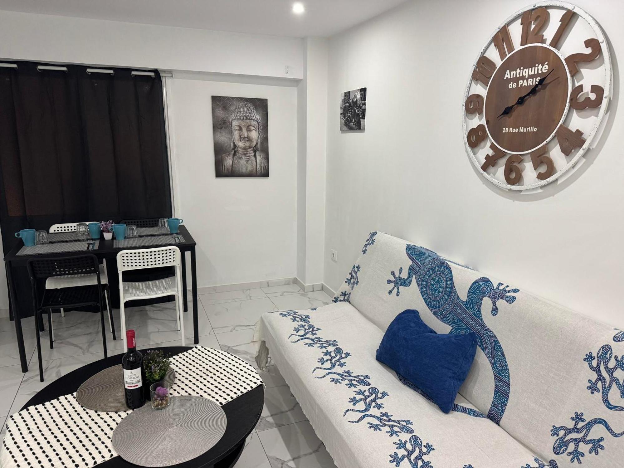 Heart Of Los Cristianos Modern Apartment Close To The Sea In Tenerife Luaran gambar