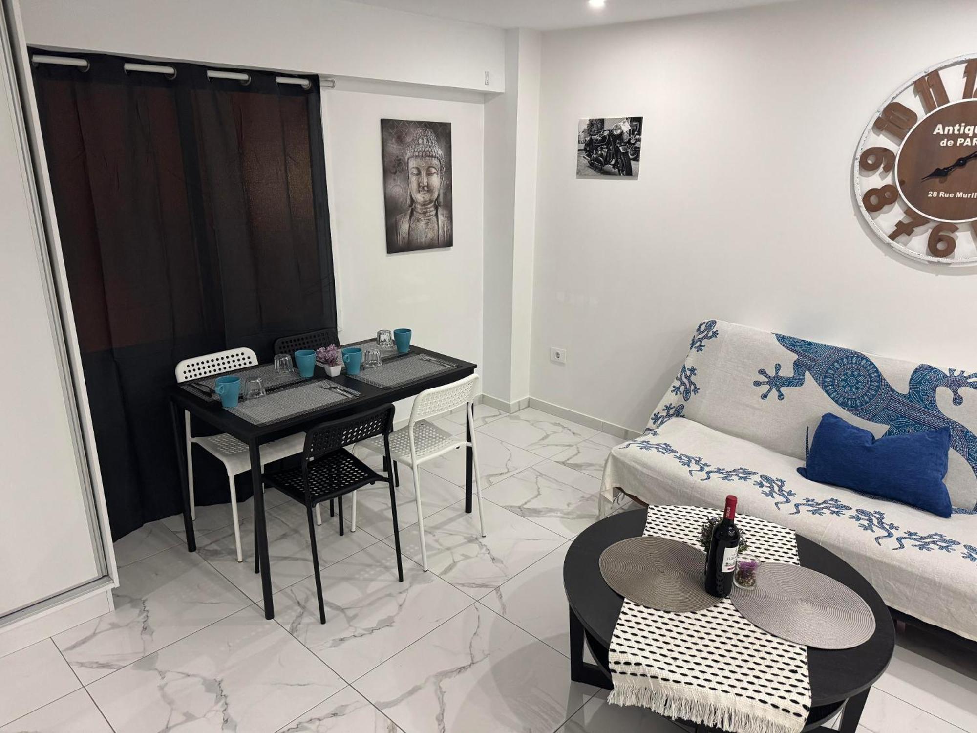 Heart Of Los Cristianos Modern Apartment Close To The Sea In Tenerife Luaran gambar