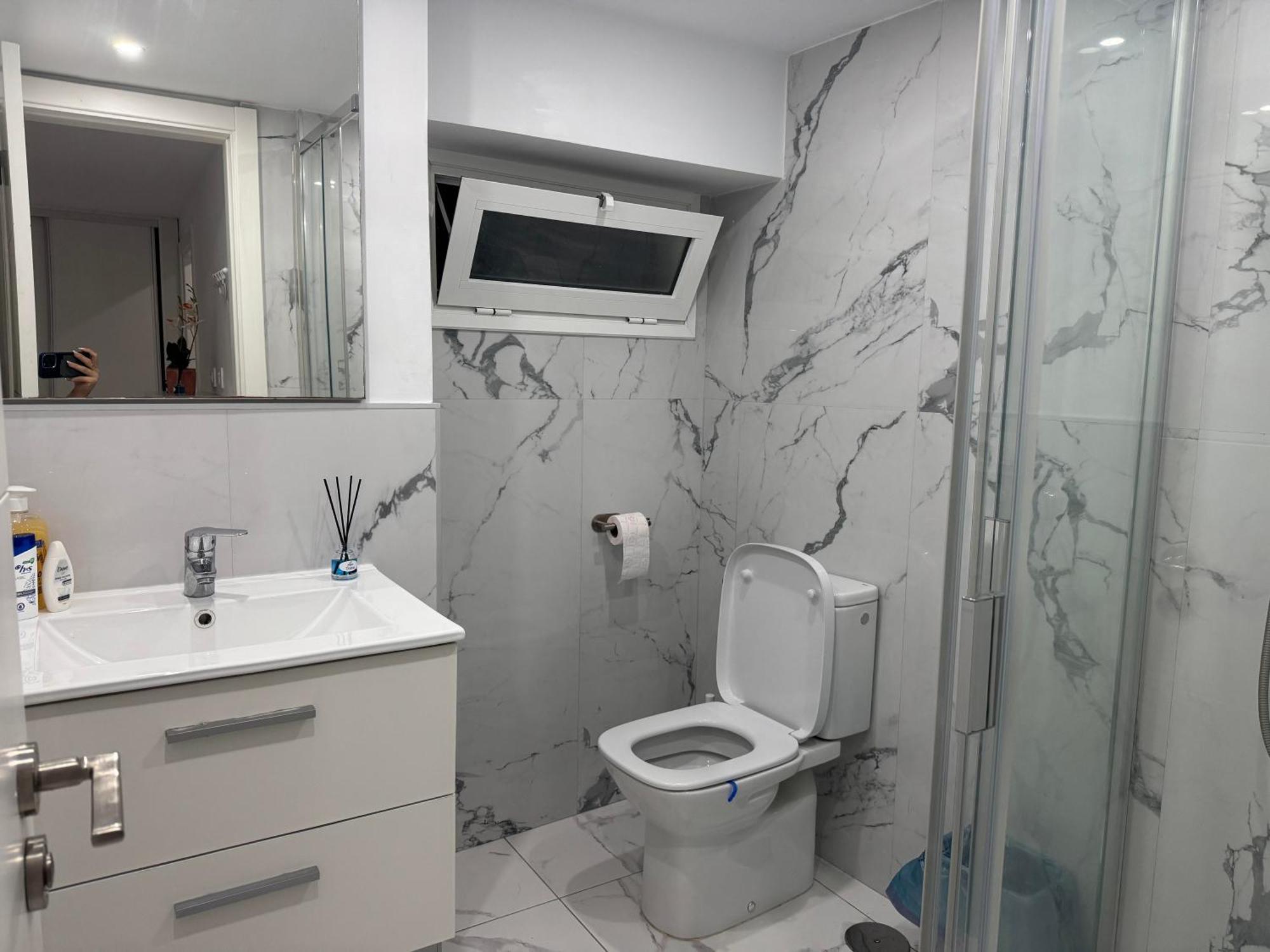 Heart Of Los Cristianos Modern Apartment Close To The Sea In Tenerife Luaran gambar